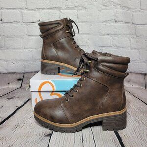 Baretraps Akira Women's Ankle Boots